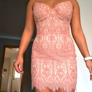 Express lace bodycon dress